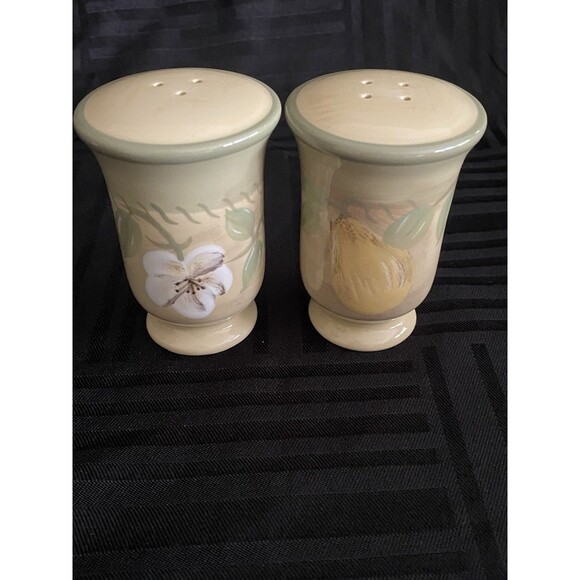 Pfaltzgraff pear bloom cream and sugar set with salt and pepper set - Picture 8 of 13